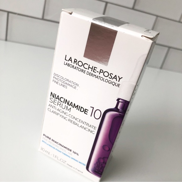 La Roche Posay 💜 Niacinamide 10 Serum - Clarifying + Rebalancing - Picture 1 of 3